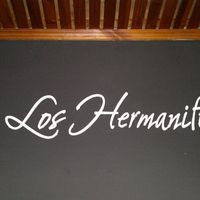 Los Hermanitos