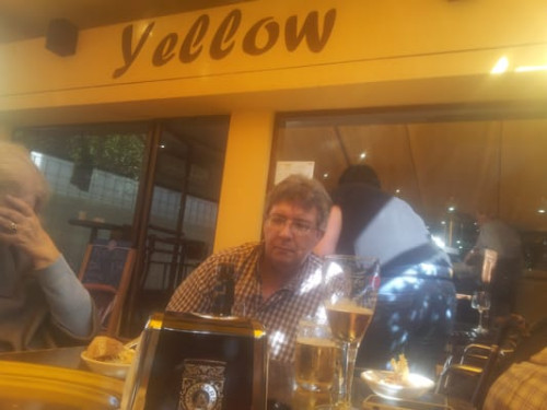 Cafe Yellow