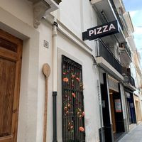 Pizzes VilÀ MÉs Que Una Pizzeria